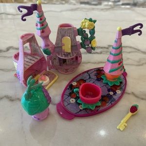 Vintage 1997 trendmasters castle